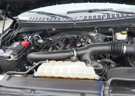 2022 Ford Expedition Xlt z USA, uszkodzony, nr VIN 1FMJU1JT2NEA09523